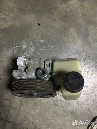 Насос гидроусилителя Mazda 3 BK 2.0 2006-2009