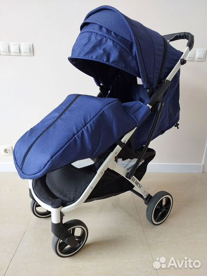 Прогулочная коляска Dearest 818 мало б/у