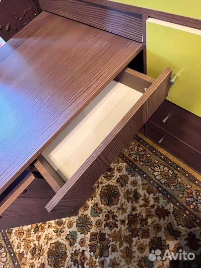 Детская кровать чердак со столом и шкафом