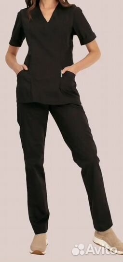 Медицинский костюм