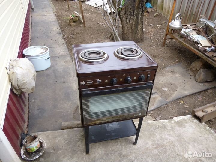 Электрическая печь мечта двухкомфорная с духовкой