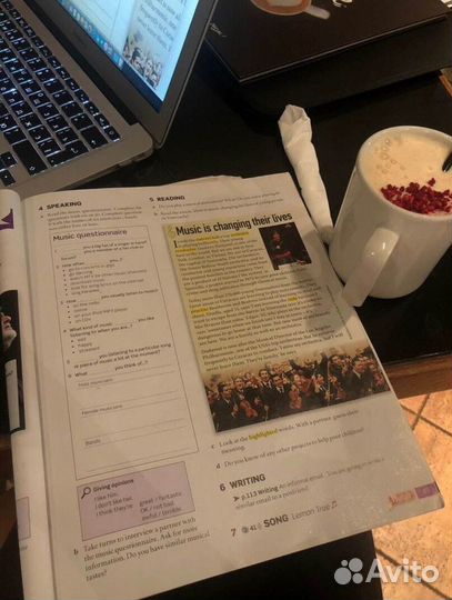 Преподаватель английского для взрослых