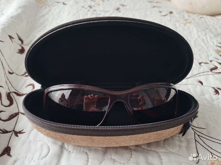 Солнцезащитные очки женские