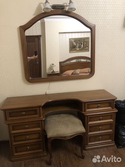 Спальный гарнитур бу италия