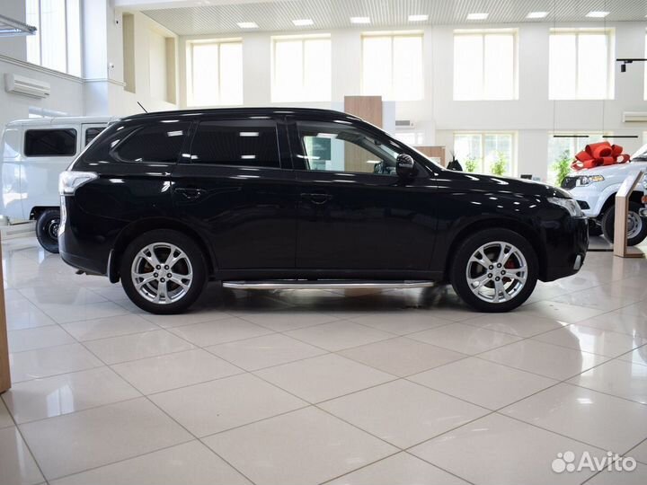 Mitsubishi Outlander 2.0 CVT, 2012, 175 000 км