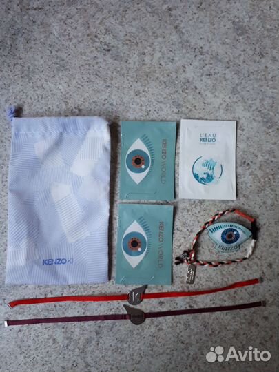 Чехол с аксессуаоами от Kenzo. Новое