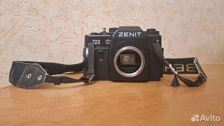 Пленочный фотоаппарат zenit 122 + гелиос 44-3