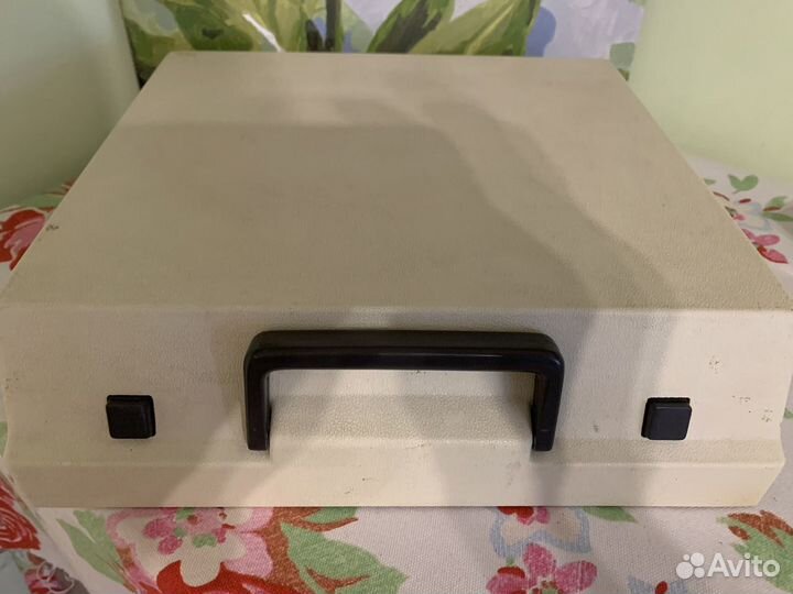 Печатная машинка Unis