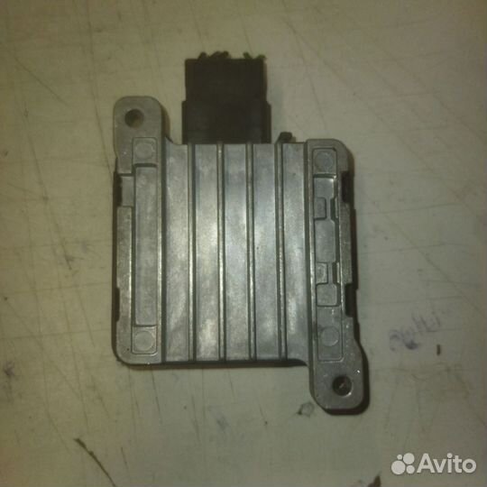 Реле бензонасоса Ford Focus 1