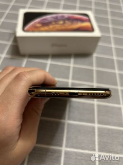 iPhone XS 64gb