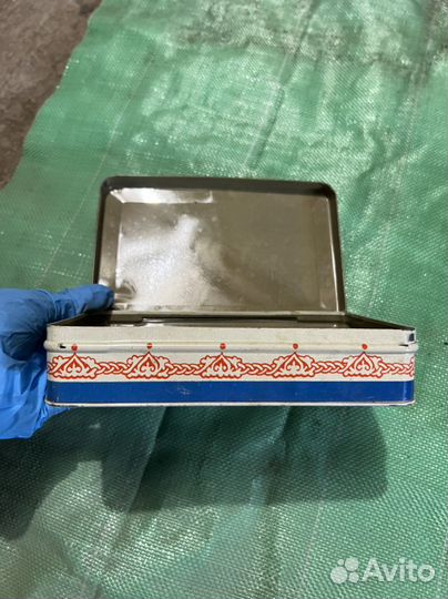 Жестяная коробка СССР ретро