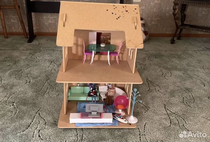 Мебель для кукольного домика