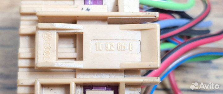 Разъем блока комфорта Vag 1J0962615B