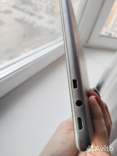 Планшет на запчасти