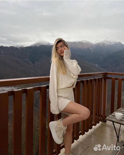 Трикотажный костюм с шортами