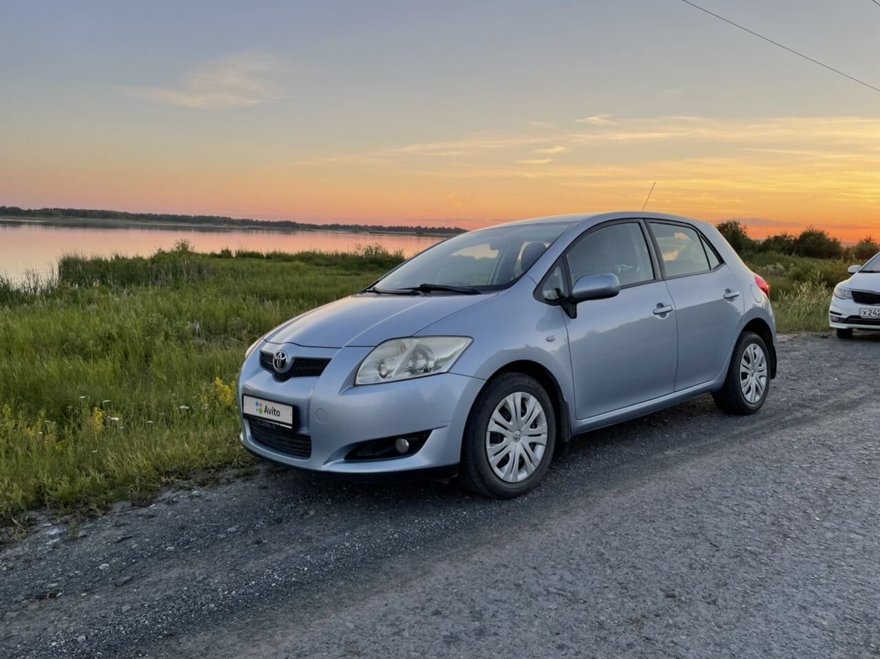 Toyota Auris: фото владельца