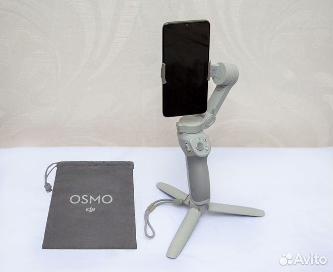 Стабилизатор DJI osmo mobile 4