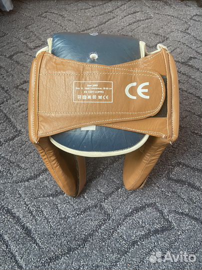 Шлем для единоборств