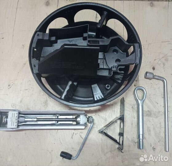 Набор инструментов Мерседес W204