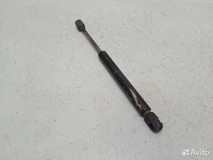 Амортизатор багажника Hyundai Sonata 4 2.4 2003