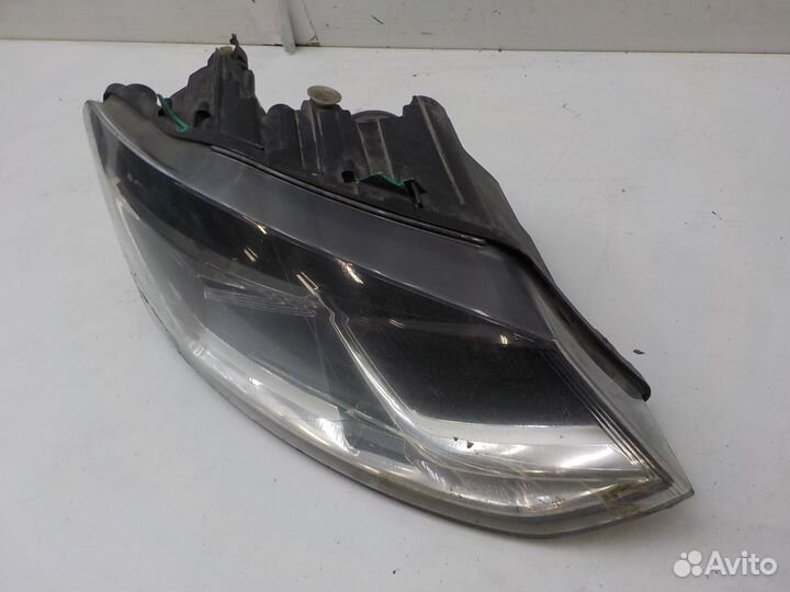 Фара правая Volkswagen Polo (Sed RUS) 2015
