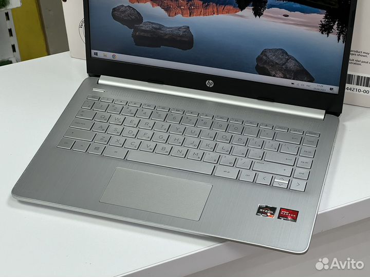 Мощный ноутбук HP Ryzen 7-4700U 8Gb 256 SSD