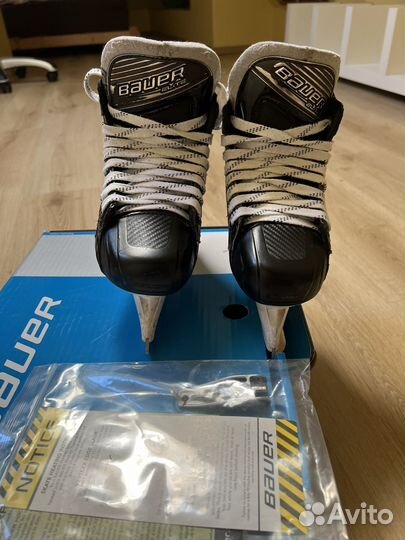 Хоккейные коньки вратаря Bauer Elite