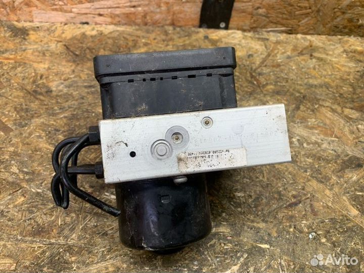 Блок ABS Volkswagen Touareg 2002-2006