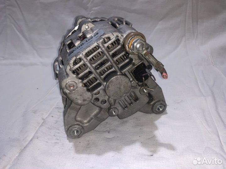 Генератор Renault Kangoo Clio Megane Duster