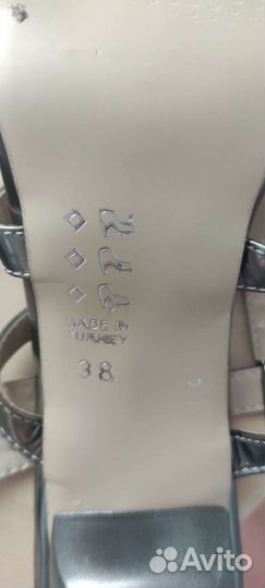 Босоножки женские 38 р натуральная кожа Турция