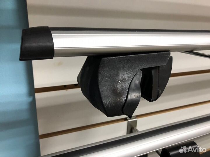 Багажник на рейлинги с просветом/интегрированные