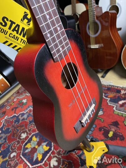 Укулеле Veston сопрано Красный Закат