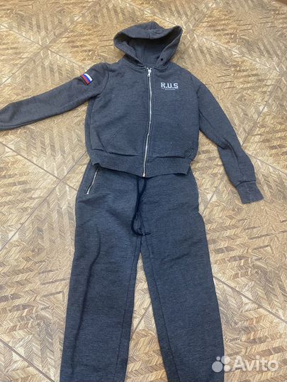 Спортивный костюм для мальчика 152