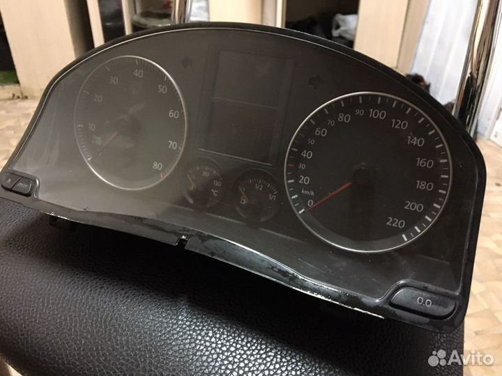 Панель приборов w Golf 6