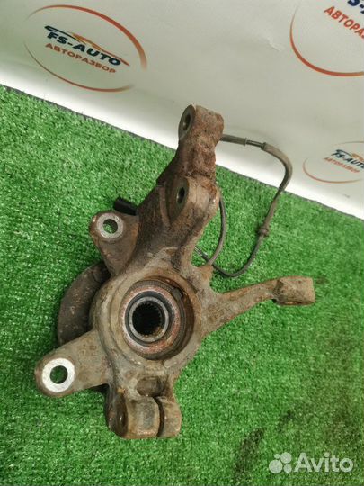 Кулак поворотный передний правый Ford Fiesta MK6