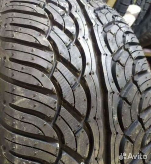 Yokohama Parada Spec-X PA02 275/45 R20