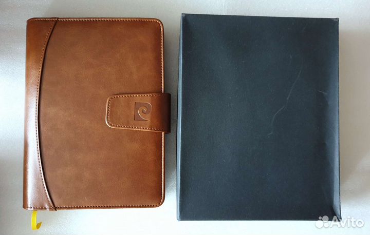 Ежедневник Pierre Cardin новый