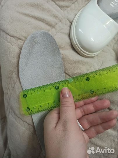 Туфли для девочки праздничные