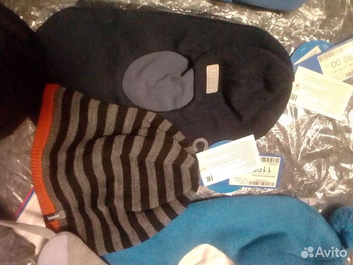 Шлема и шапки