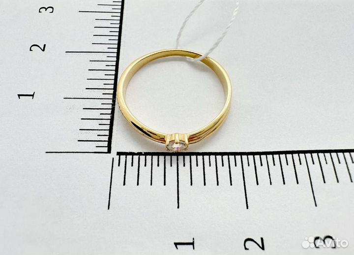 Золотое кольцо с фианитом 16,5 размера (10690)