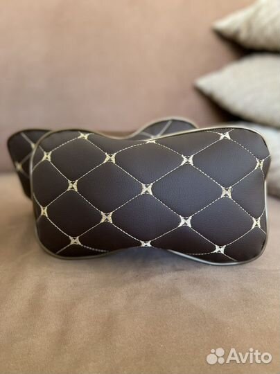 Автомобильные подушки эко кожа, замша, алькантара