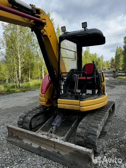 Мини-экскаватор Komatsu PC50UU-2, 2012