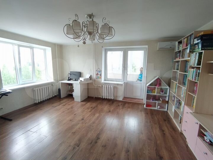 2-к. квартира, 73,4 м², 9/10 эт.