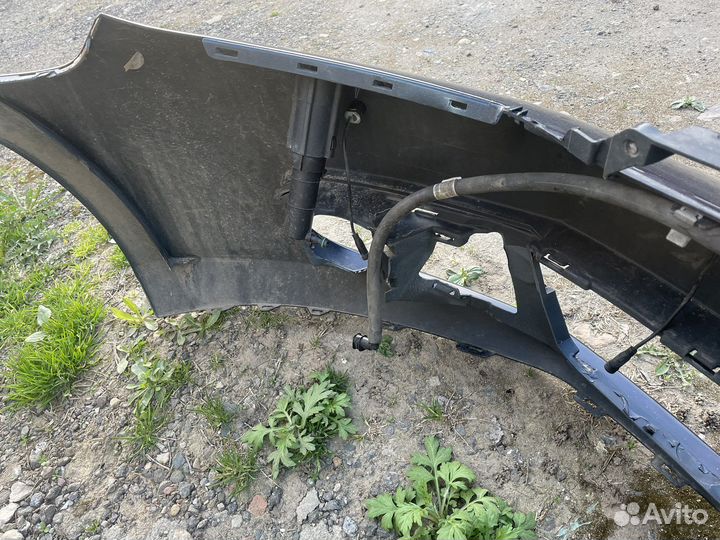 Бампер передний гольф 6 с форсунками