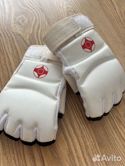 Перчатки для каратэ детские S