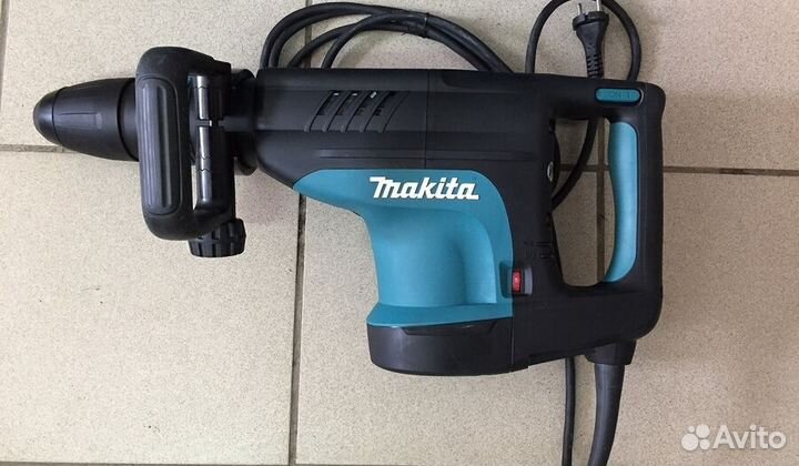Аренда отбойный молоток Makita HM 1203 C