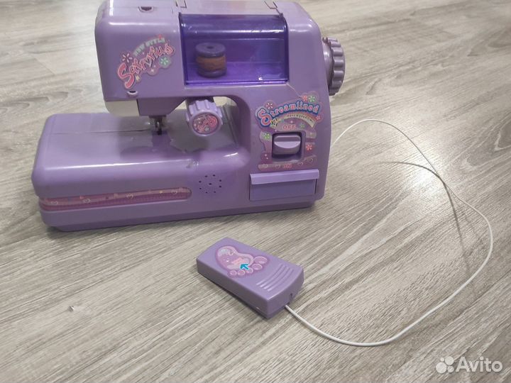 Детская швейная машина