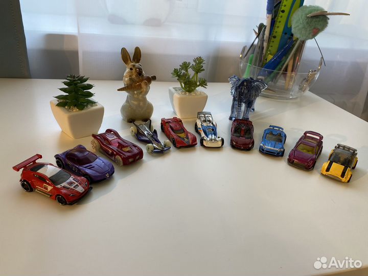 Детские машинки Hot Wheels