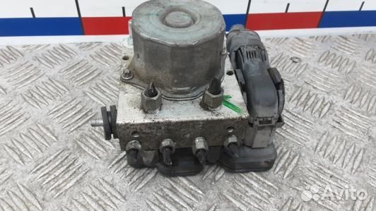 Блок ABS nissan qashqai J11 (TKR03KW01)
