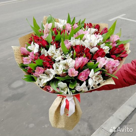 Живые цветы букеты розы, с доставкой